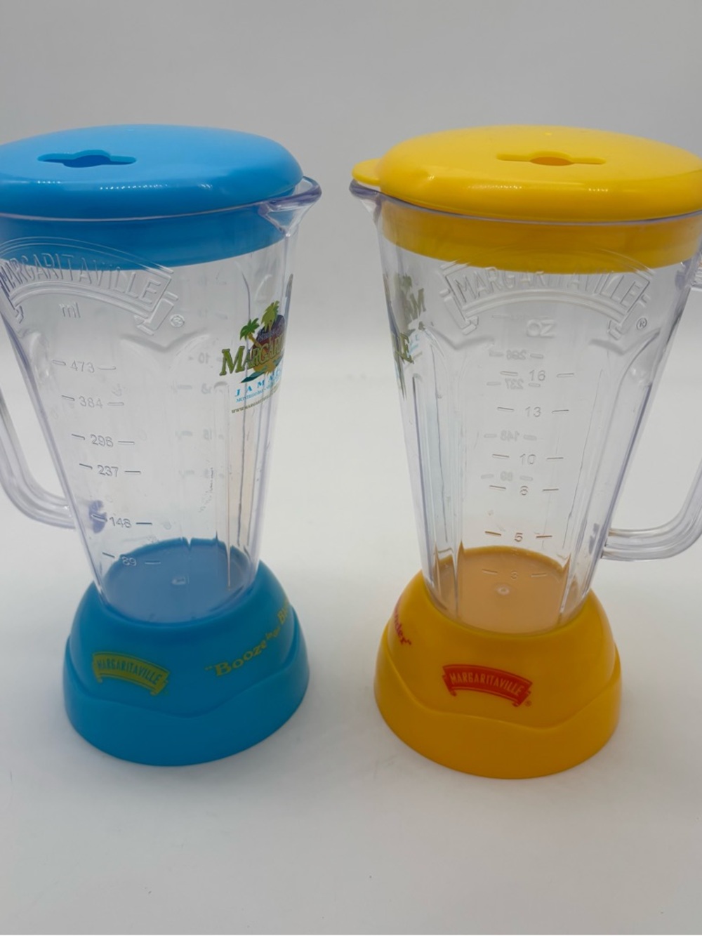Set Of 2 Margaritaville Booze in a Blender Cups 16oz Land Shark Bar Blue Yellow